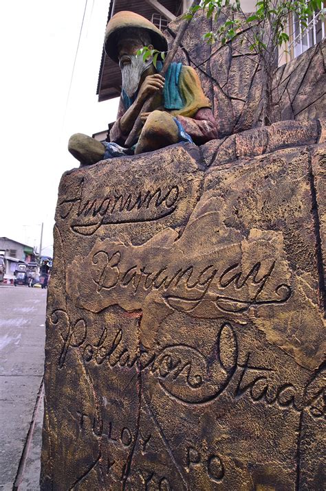Angono: 1930 .